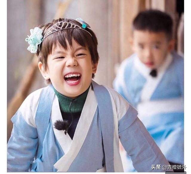 这些童星的彩虹屁我可以吹一年！简直是当代恐婚族的治愈者