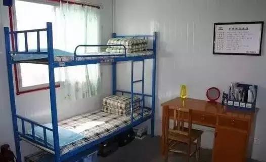 工地水电工值不值得做,水电工在工地挣了钱