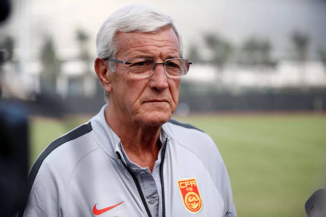 国足海口集结备战12强赛,国足海口比赛首发