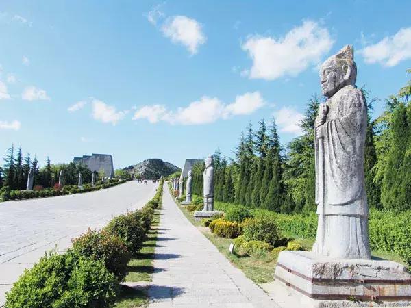 中国六十年代观影最多的电影,18年震撼中国十大瞬间