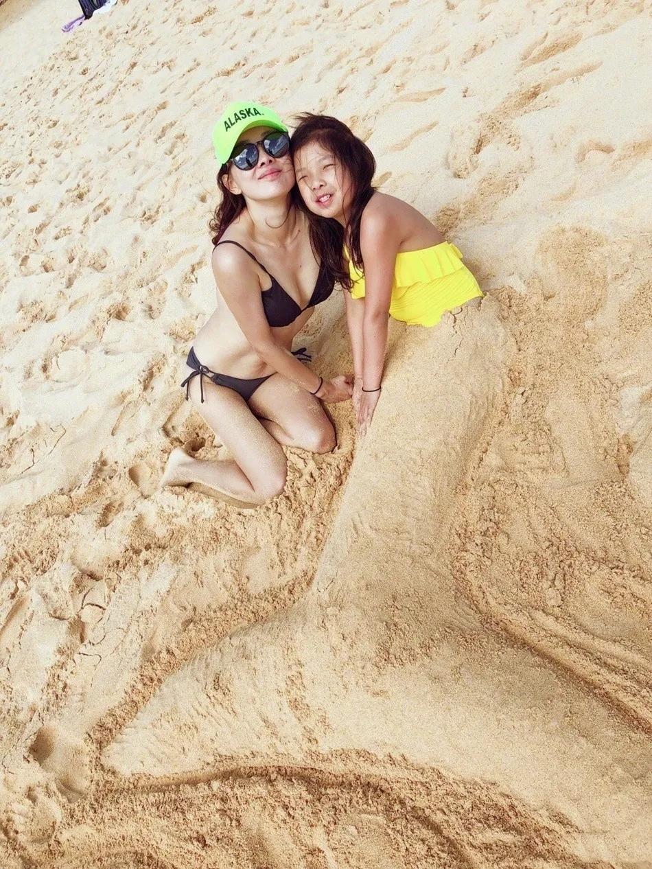 47岁的牛莉结婚了吗,牛莉现在结过几次婚