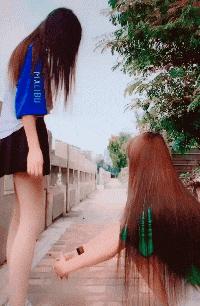 姑娘搞笑跳舞,妹子跳舞搞笑图片