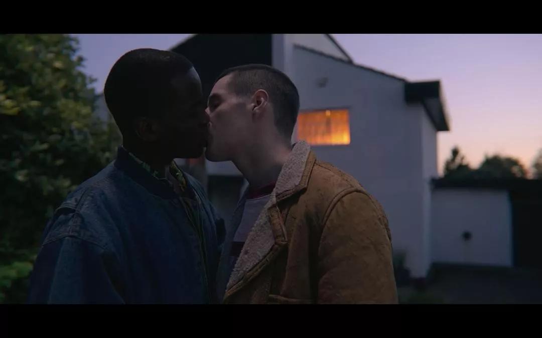 「*爱性**自修室第二季」一开始就高能