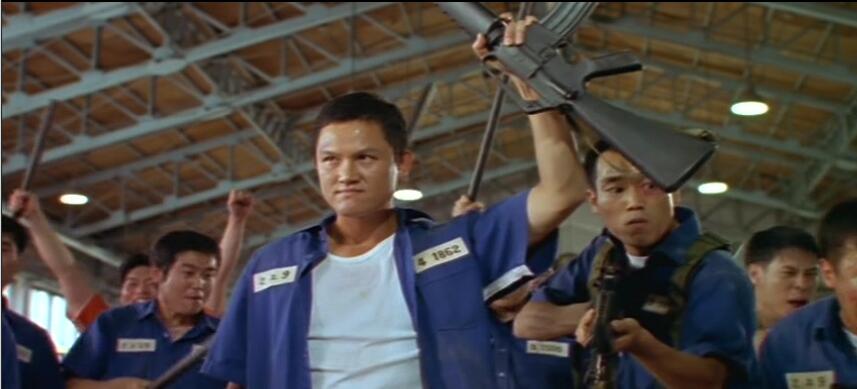 韩国一部黑色幽默的电影,韩国无厘头搞笑电影推荐