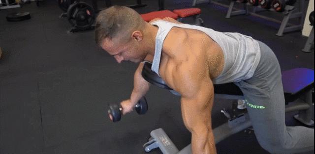 天生小骨架怎么增肥,骨架宽没肉怎么练