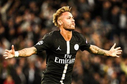 内马尔感人故事,内马尔故事纪录片