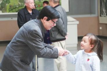 一座城市的变迁诉说着一代人奋斗,城市故事记录城市变迁的历史痕迹