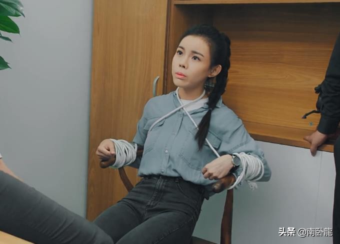 大鲨鱼电影精彩片段,大鲨鱼动画完整版