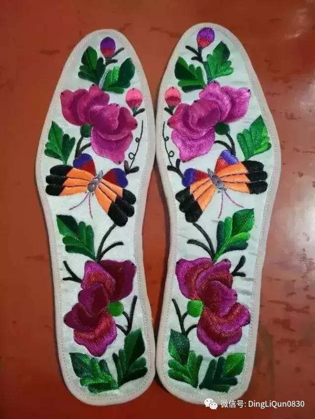 鞋垫上的刺绣艺术欣赏,鞋垫刺绣怎么刺绣熊猫嘴巴