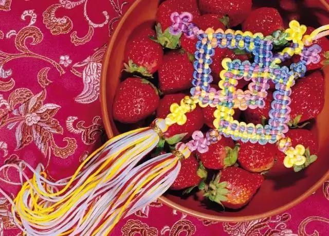 古代男女定情信物用哪种玉佩,古代男女定情信物都有哪些