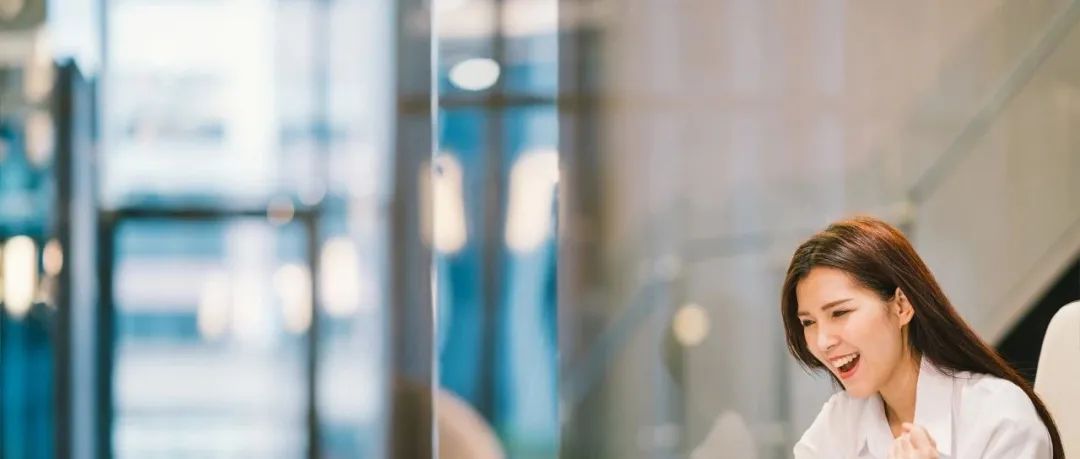 亚马逊自营产品明目张胆使用礼品卡，双标实锤