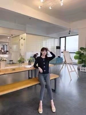 2021年流行修身牛仔裤么,2021年最流行什么款式的牛仔裤