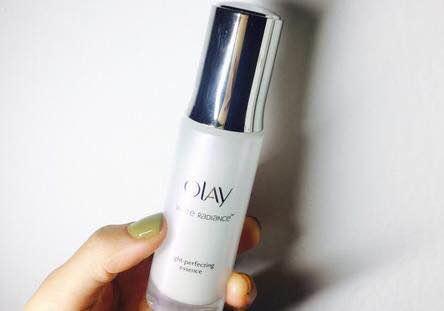 脸色暗沉发黄用什么护肤品平价,脸上没有斑可以用美白祛斑精华吗