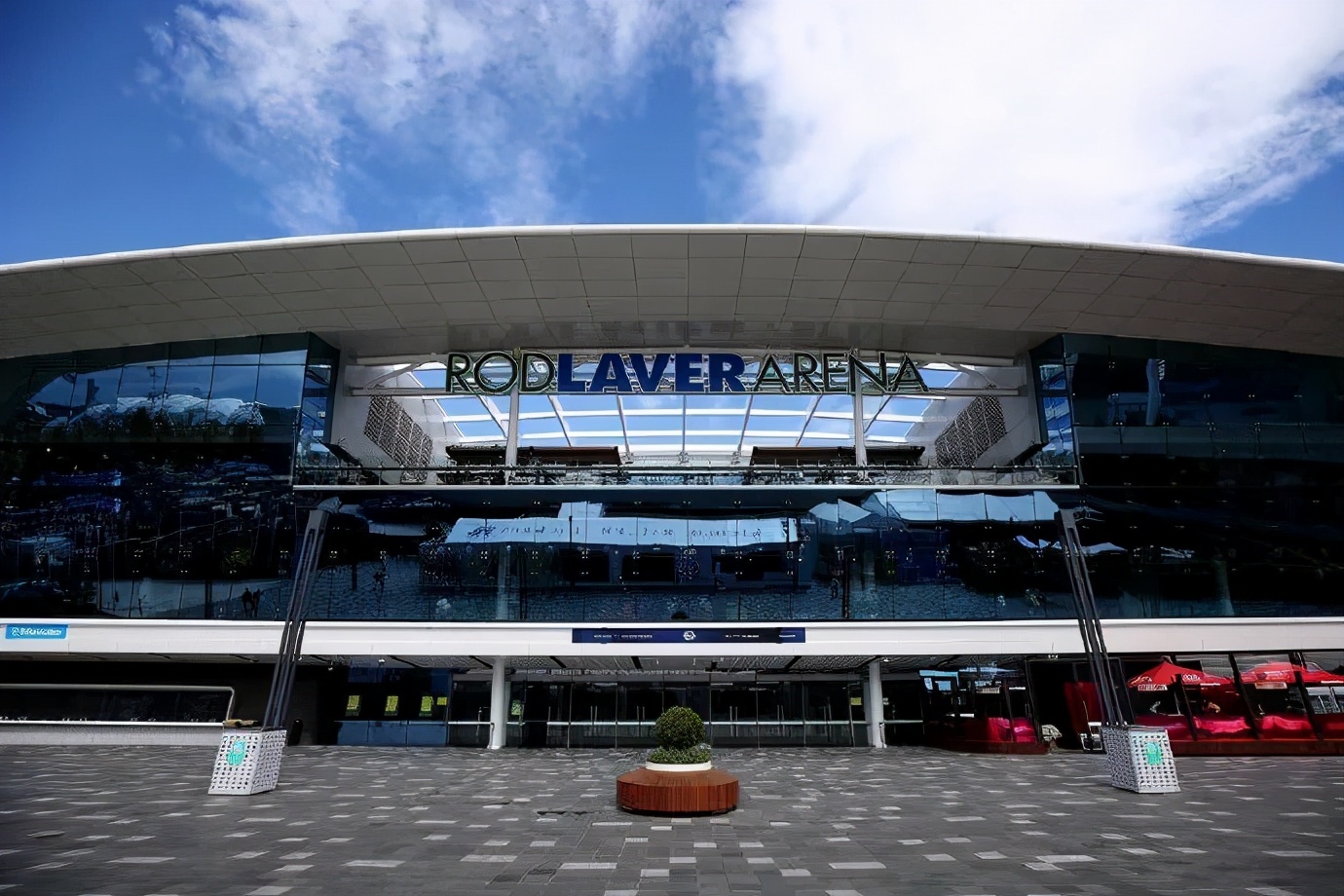 德约横扫迪米迎18连胜,德约对阵拉奥尼奇