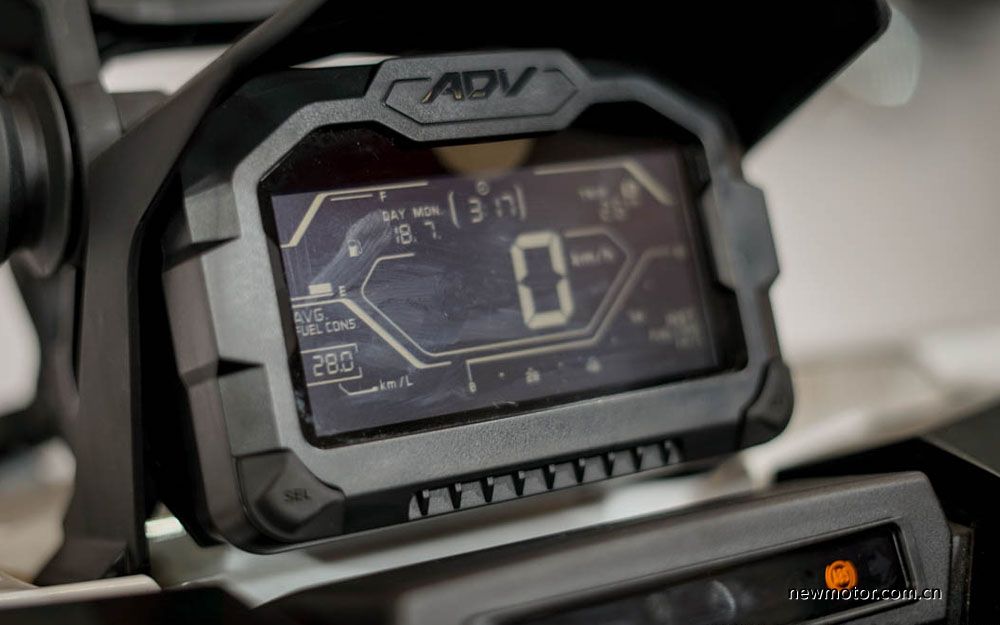 本田x-adv150摩托车,本田x-adv150试驾