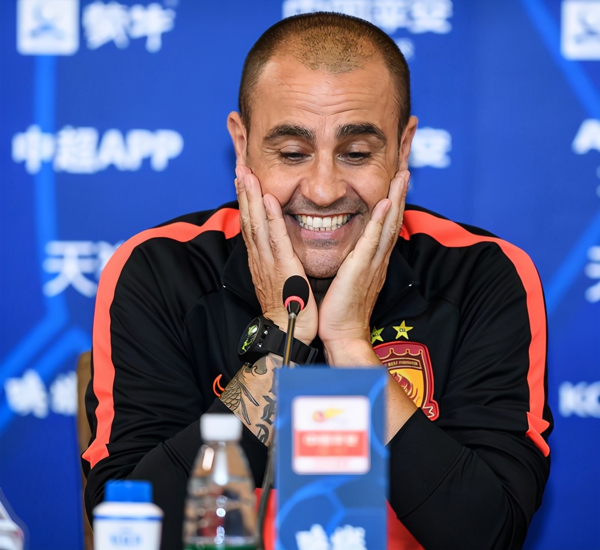 卡帅备受压力中国杯成新考验,卡帅亚冠最新比赛视频