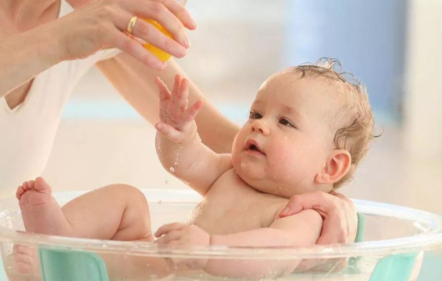 吃着祛湿疹的药为什么湿疹加重,宝宝湿疹吃韭菜喂奶会加重湿疹吗