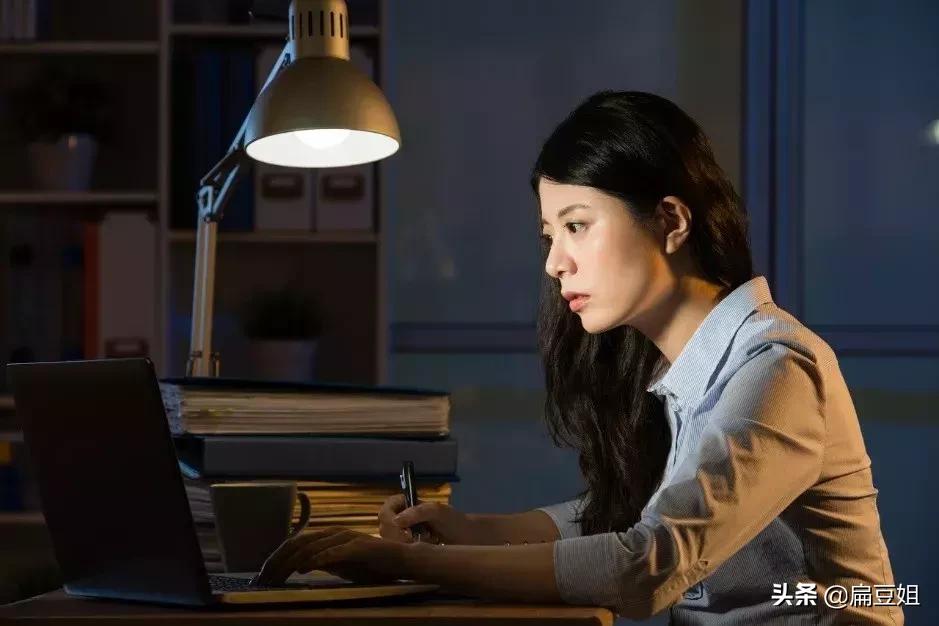 业余时间去做点什么赚钱,普通人还能做哪些副业赚点小钱