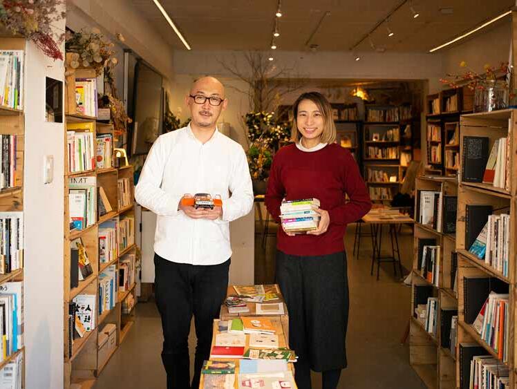 东京神保町，“无用之用”摆放着“或许有一天会有用的书”的商店