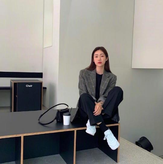 孔孝真最简单恋爱穿搭,孔孝真金高银