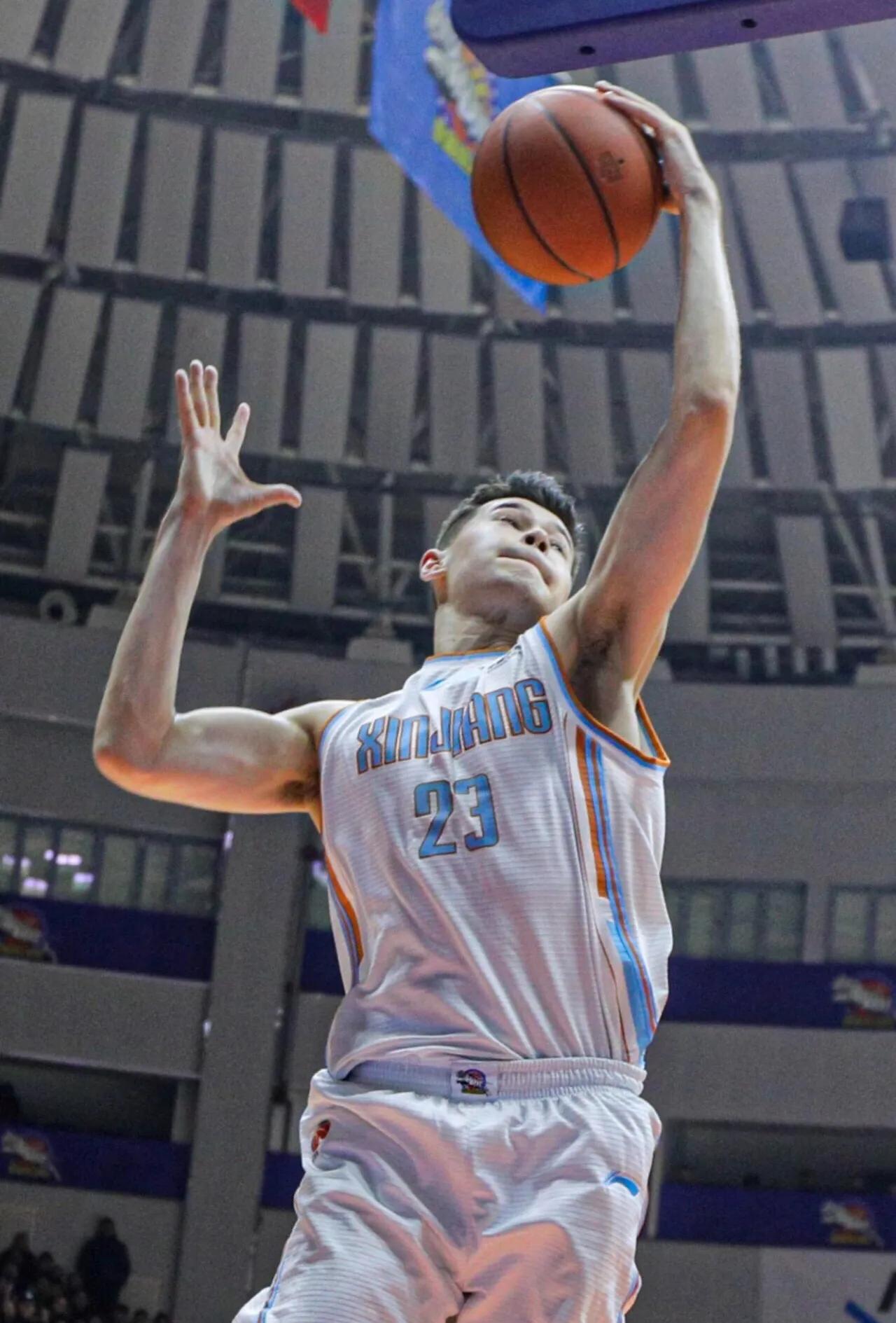 连续2次输给同城对手，四连败的北控今晚挑战*疆新**