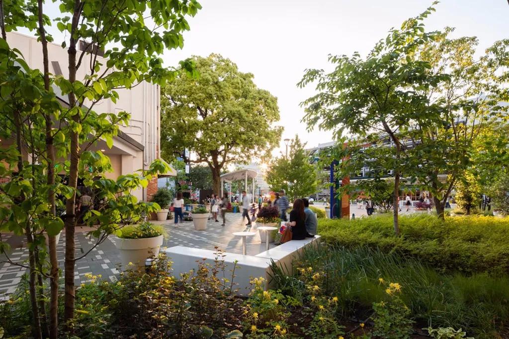 商业步行街景观设计图展示,商业步行街景观设计经典案例