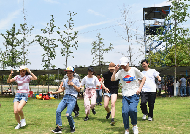 拓展培训行业现状及前景,拓展培训公司