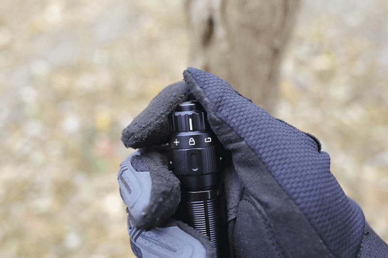 回归操作本质FENIXTK11TAC机械双模式战术电筒评测