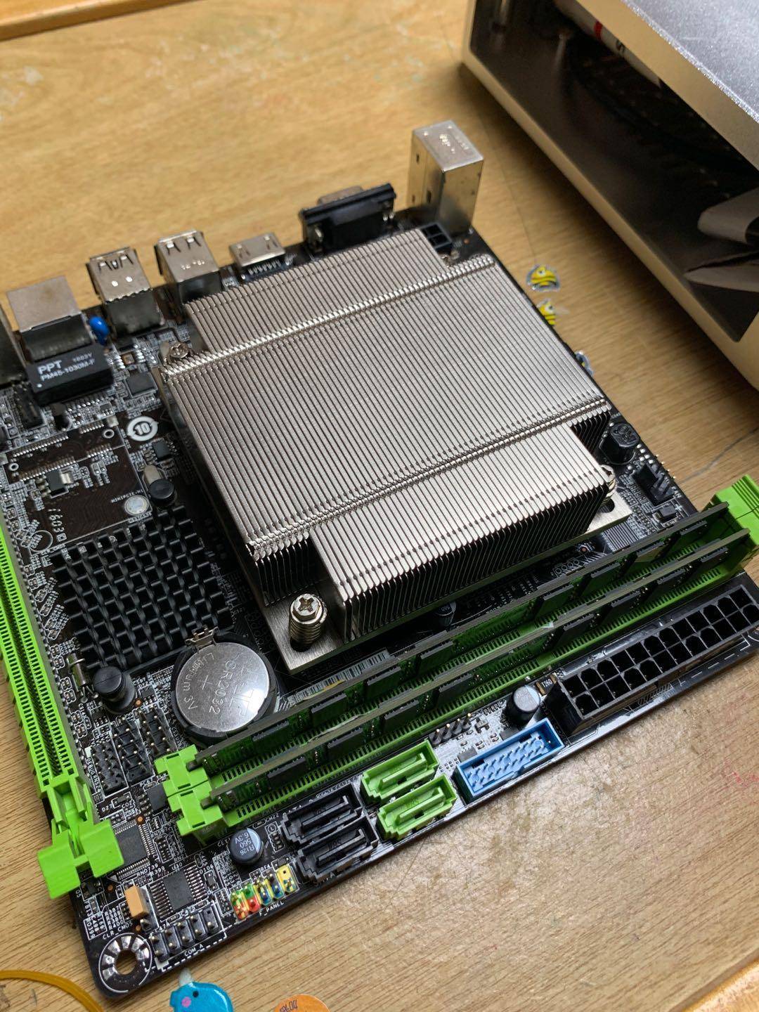 垃圾佬捡苹果手机,垃圾佬的视频大全