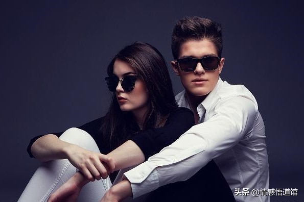 夫妻相处之道：家有强势老婆，弱势老公该如何调适自己？