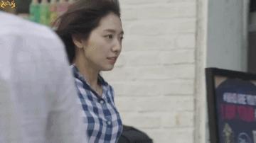 什么头发喷雾让头发干得蓬松,不用洗头也能让头发蓬松的喷雾