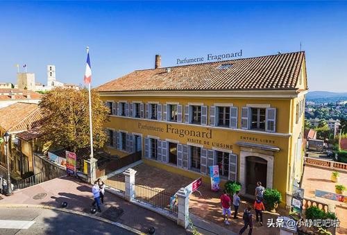 和法国一样浪漫的国家,法国是浪漫的国家