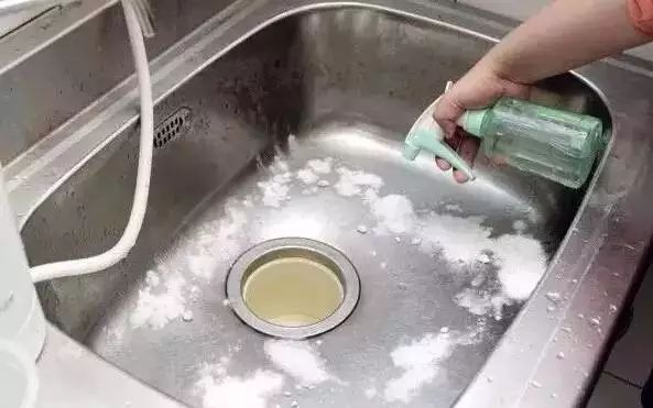 可乐加小苏打的妙用可以除垢吗,白醋加小苏打的妙用能清洁纱窗