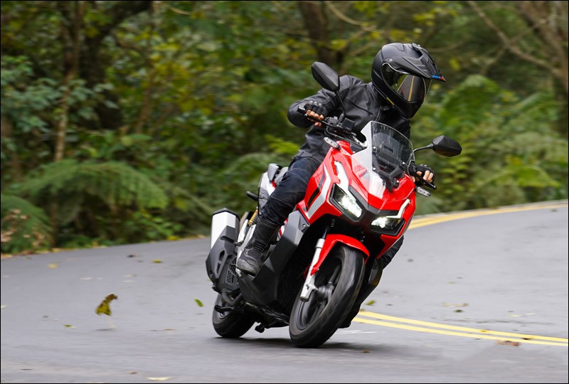 2019款本田adv150踏板评测,本田x-adv150