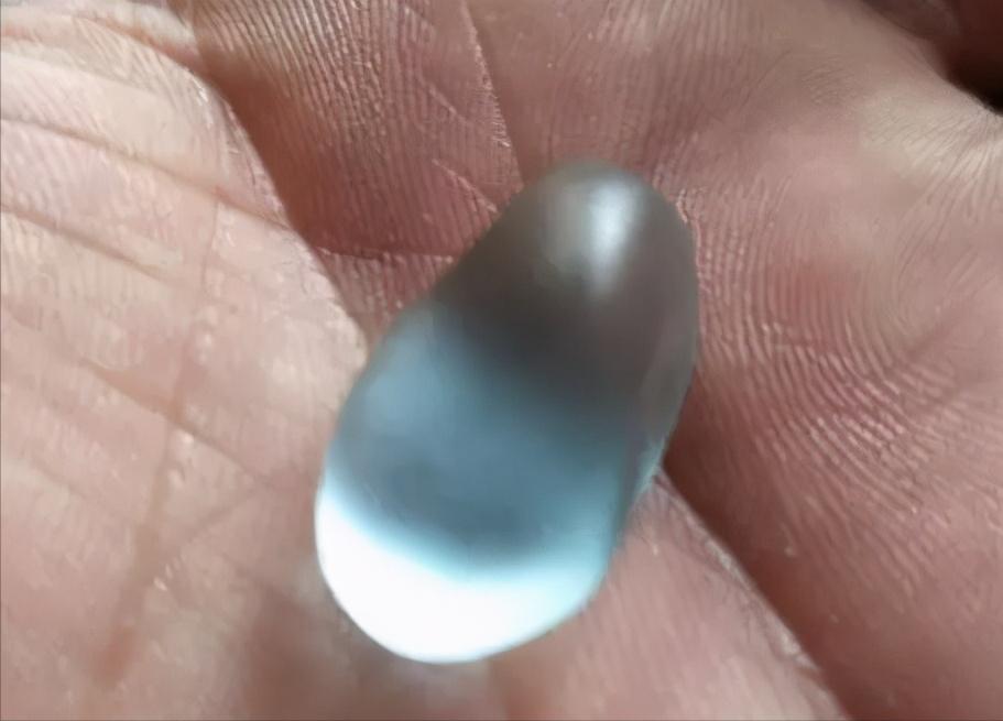 等金丝玉的缘、寻宝石光的情