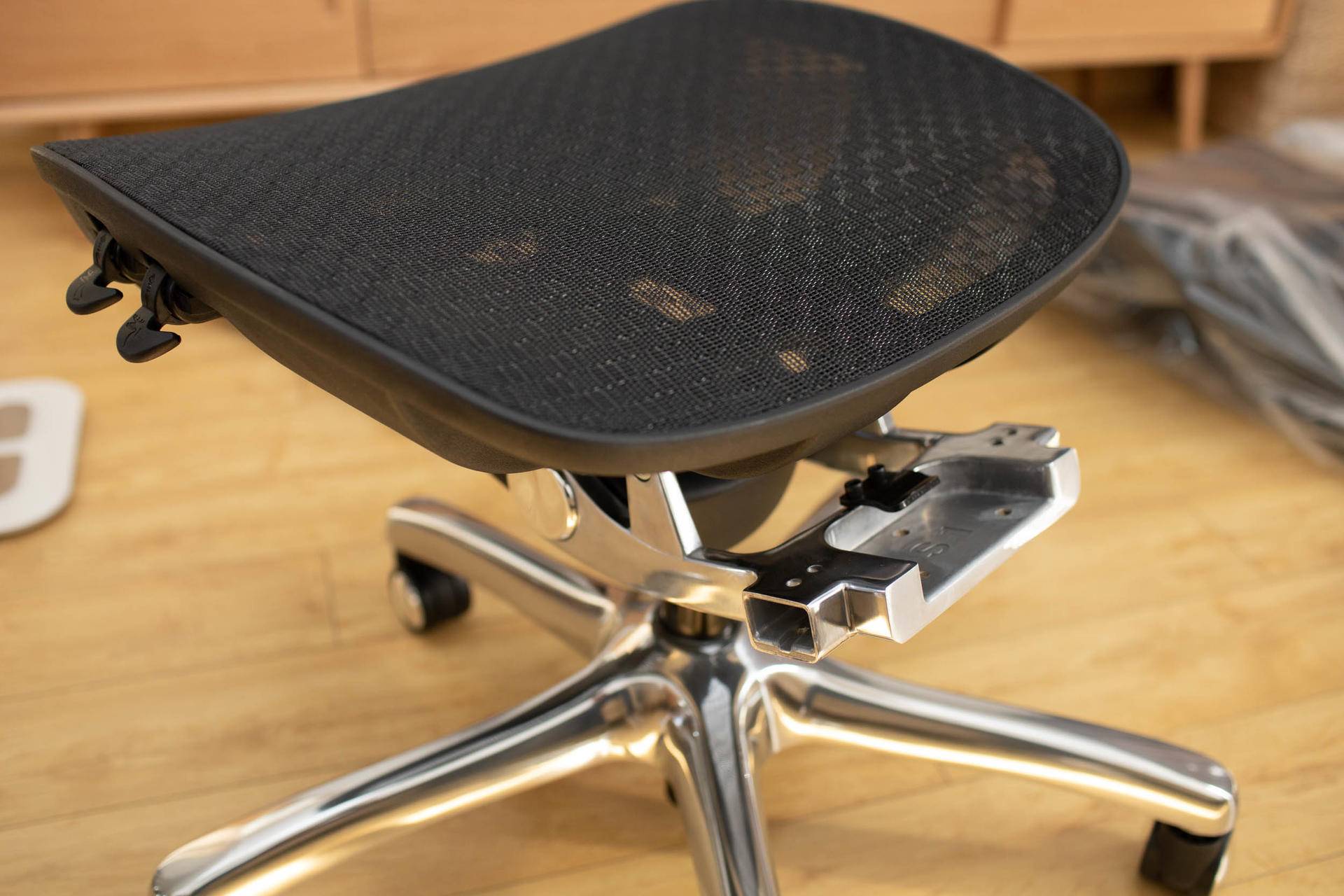 旗舰级人体工学椅,高端人体工程学椅