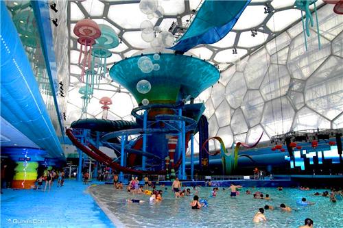 必玩景点有哪些火爆的水上乐园,旅游最适合去的地方水上乐园