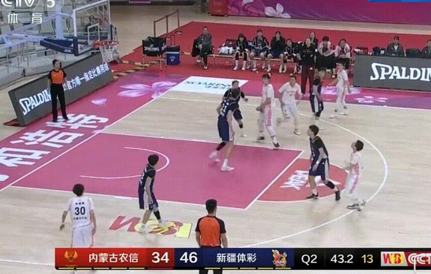 展淑萍防守视频,展淑萍技术犯规