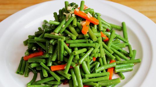 爱吃豆角的一定要收藏,肉末豇豆的家常做法懒人