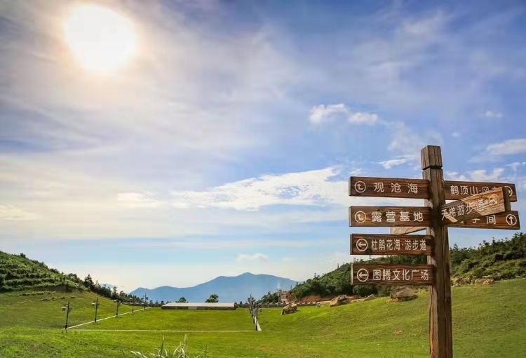 抓住假期的尾巴带上娃来一场露营,假期小尾巴带孩子去哪里玩