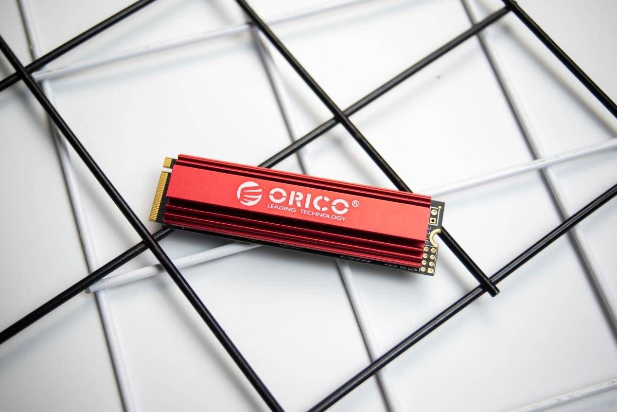 m.2固态硬盘发热量评测,5款入门m.2固态硬盘的简单测评