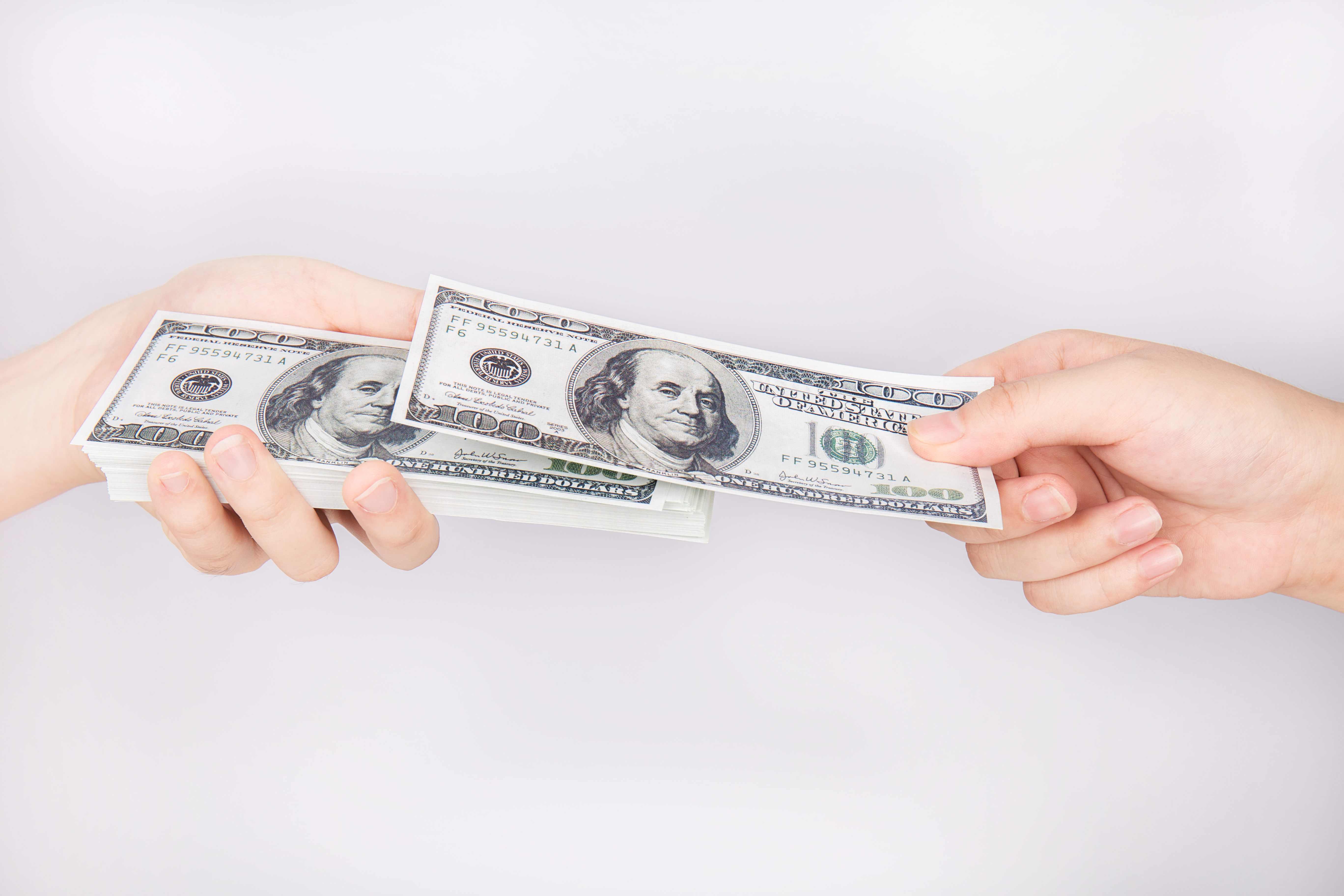 工作实现年薪百万？我们用数据帮你探探路