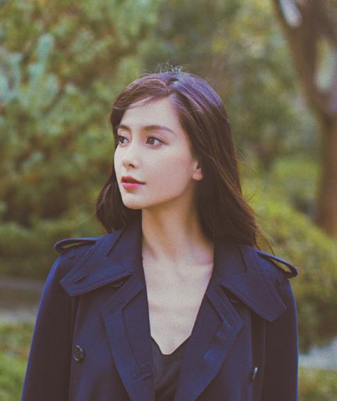 杨颖为什么叫angelababy这个名字,angelababy为什么叫杨颖