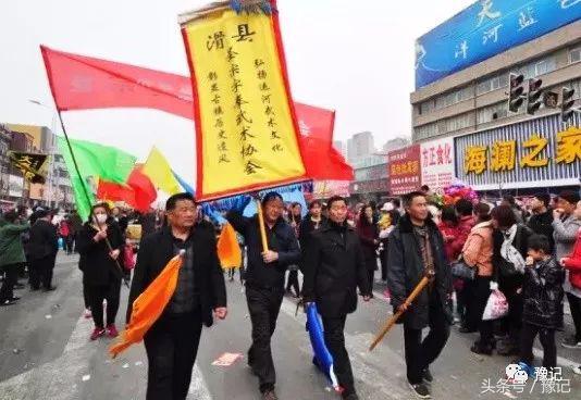 河南附近哪里有庙会免费比较好玩,河南春节庙会好玩的地方