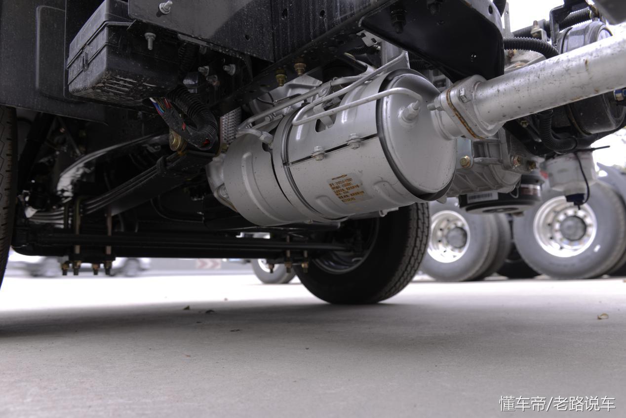 南京依维柯跃进小福星微卡,跃进小福星双排微卡多少钱