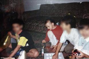 淫乱*教邪**“上帝之子”逃脱者讲述令人震惊的往事