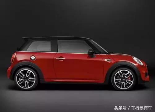 白色车顶贴黑膜需要备案吗,车顶贴的黑膜叫什么