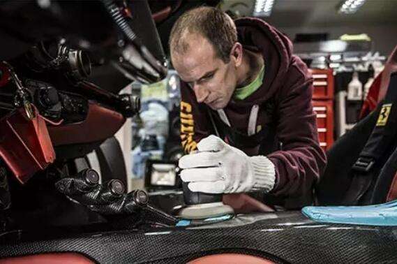 洗车工一个月能挣多少钱,洗车工一个月能赚多少钱