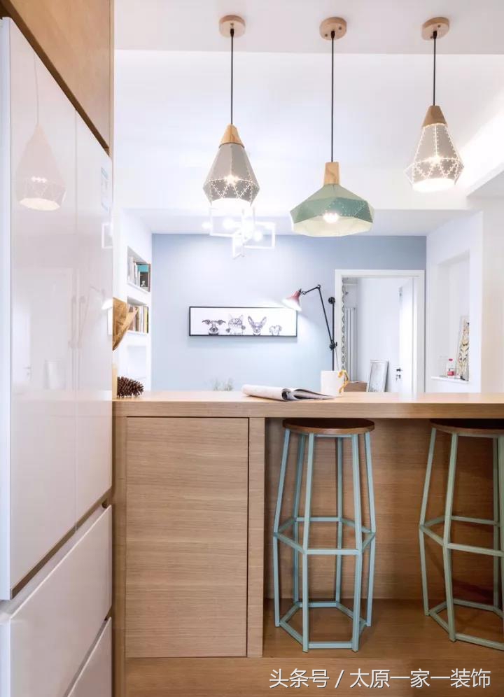 60平北欧小两居室，床头柜非常有设计感！