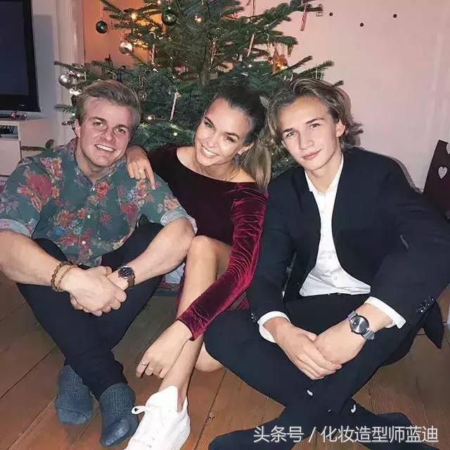 她是成长在同性家庭的试管婴儿，凭满满正能量成为维密“新一姐”